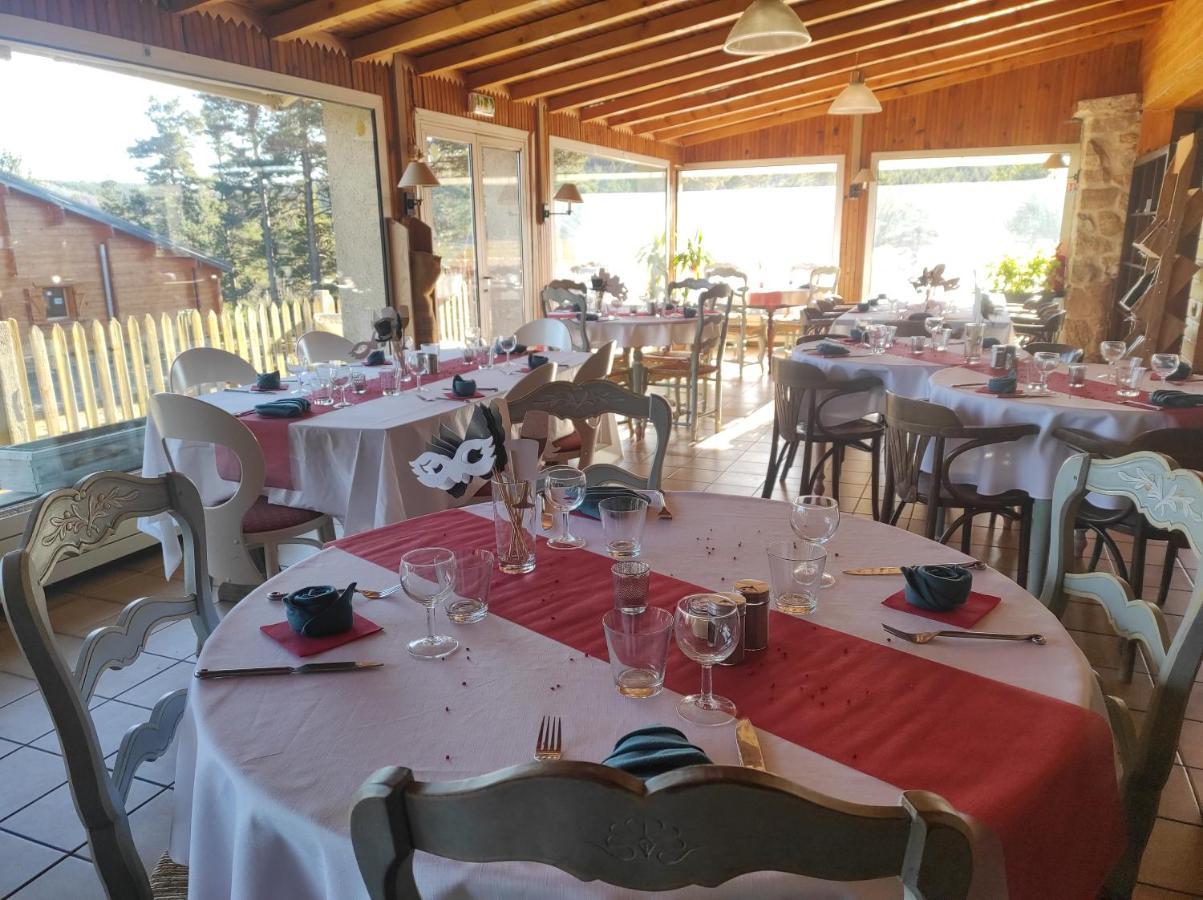 Hotel Chalet du Mont Lozère à Cubieres Extérieur photo